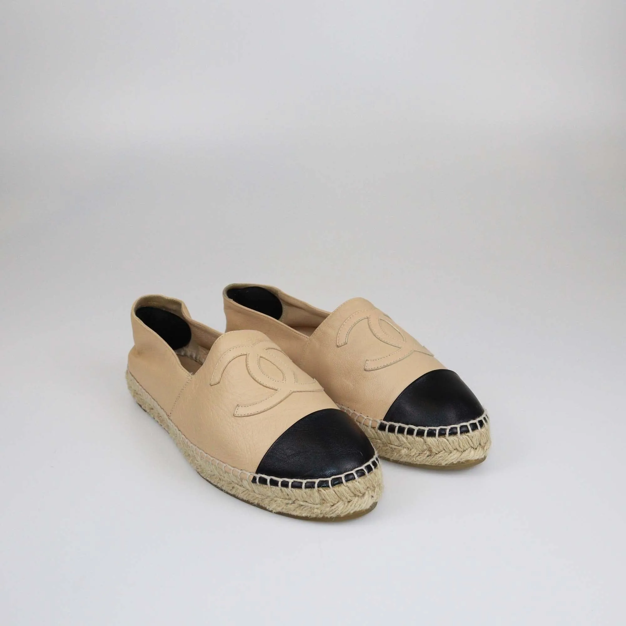 Chanel Beige/Black Espadrilles CC Cap Toe Flats