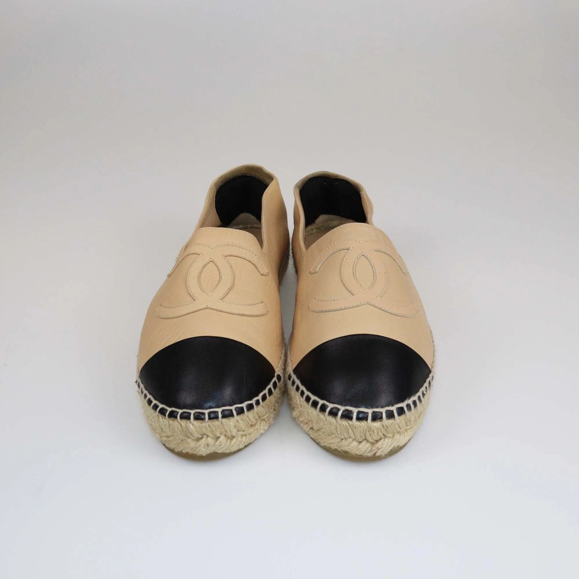 Chanel Beige/Black Espadrilles CC Cap Toe Flats