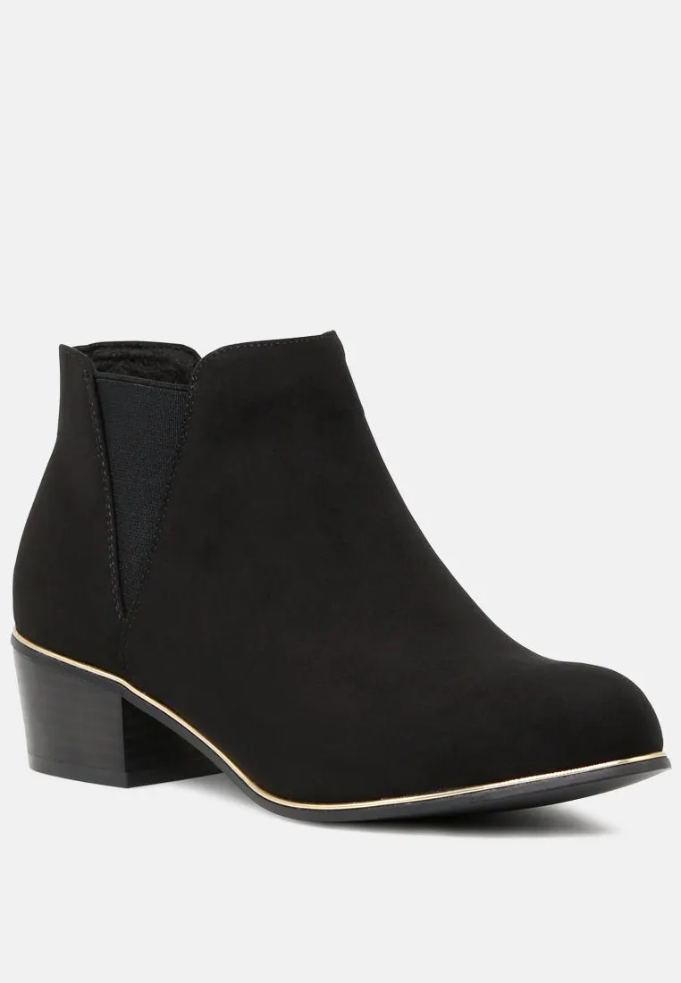 Emmy Chelsea Boots To Make A Statement