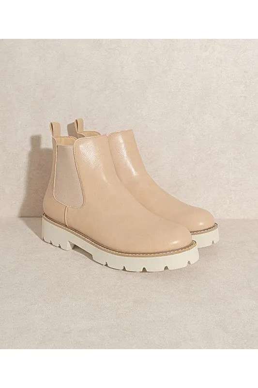 GIANNA-CHUNKY SOLE CHESEA BOOT