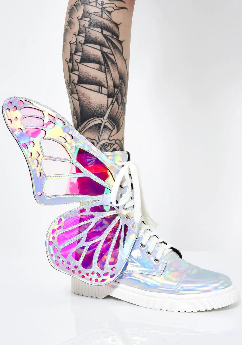 Holographic Metamorphic Boots