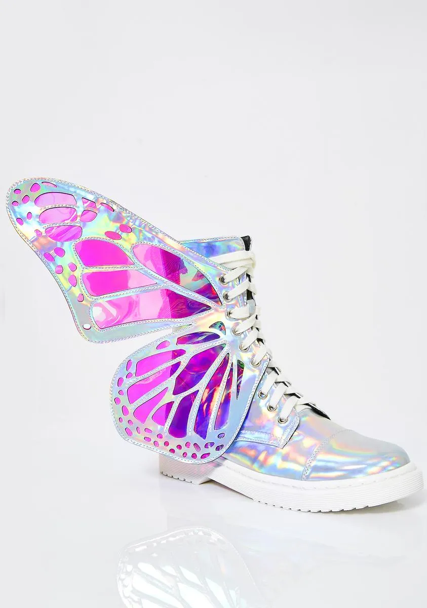 Holographic Metamorphic Boots