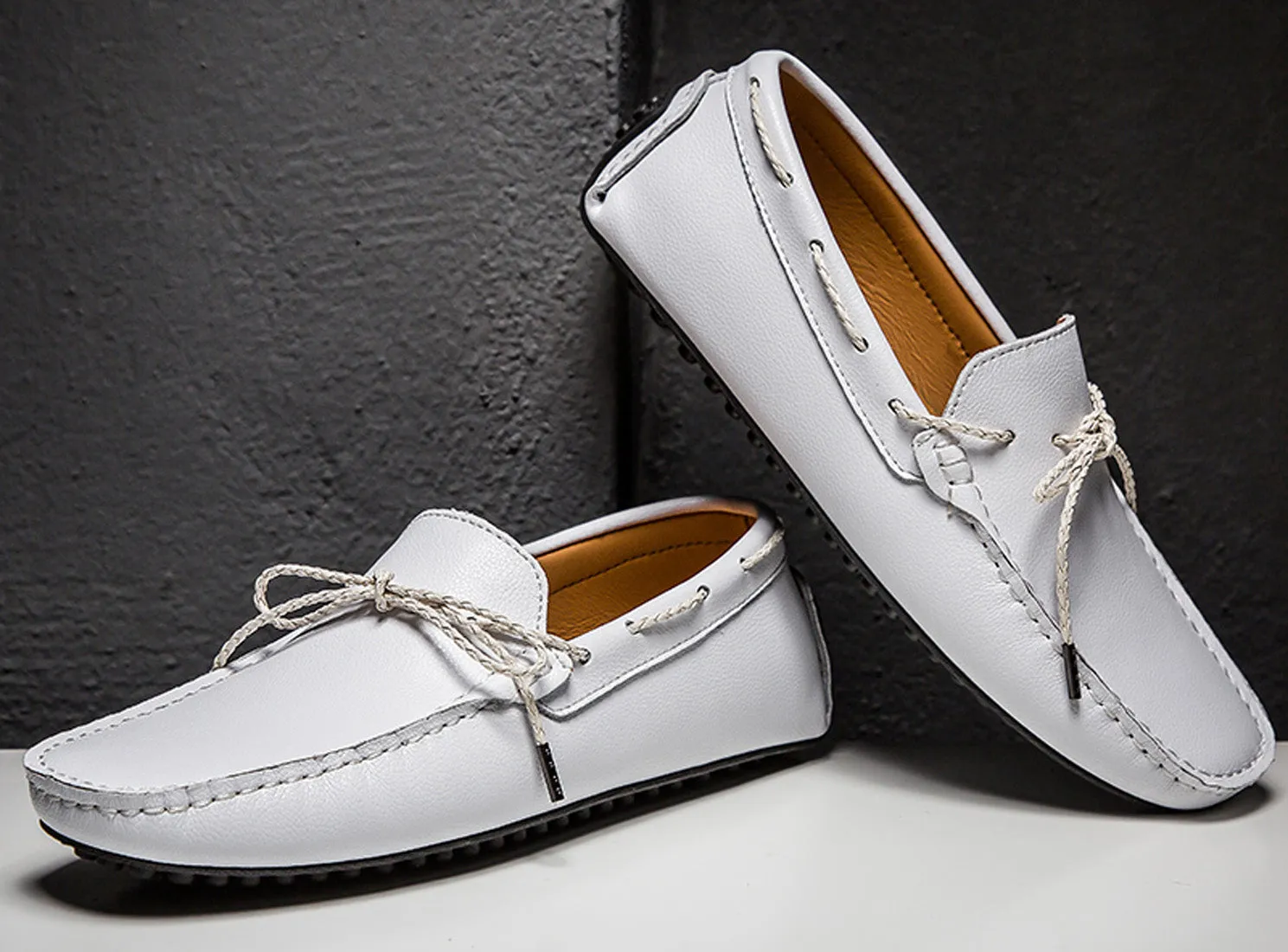 Men's Sewn Bow Driving Moccasins