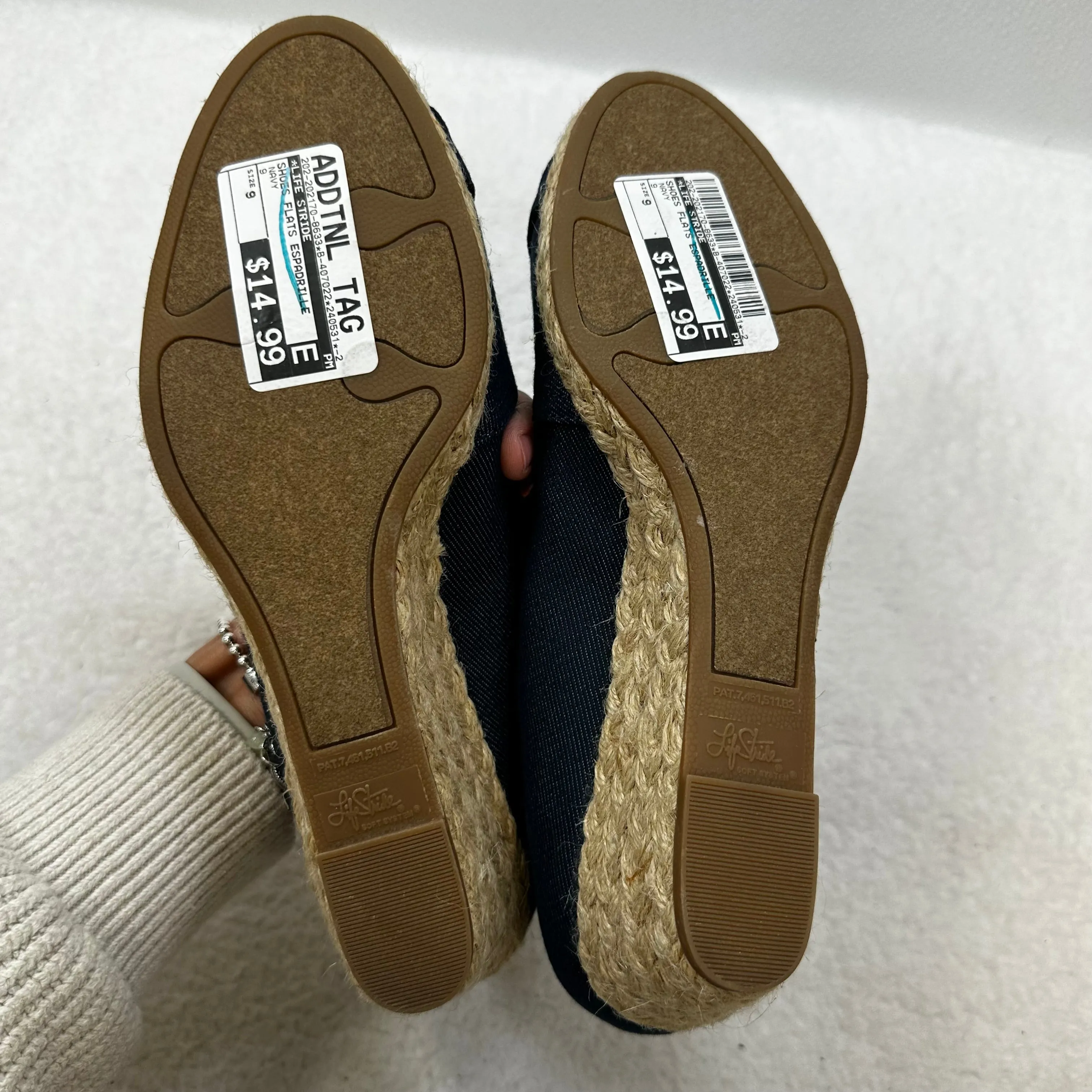 Navy Shoes Flats Espadrille Life Stride, Size 9